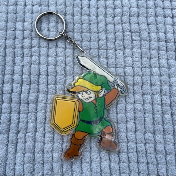 Zelda Link Keychain Nintendo of America 1988 - Picture 3 of 4